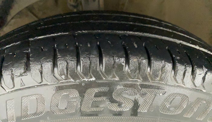 2018 Maruti Dzire VXI AMT, Petrol, Automatic, 73,705 km, Left Front Tyre Tread