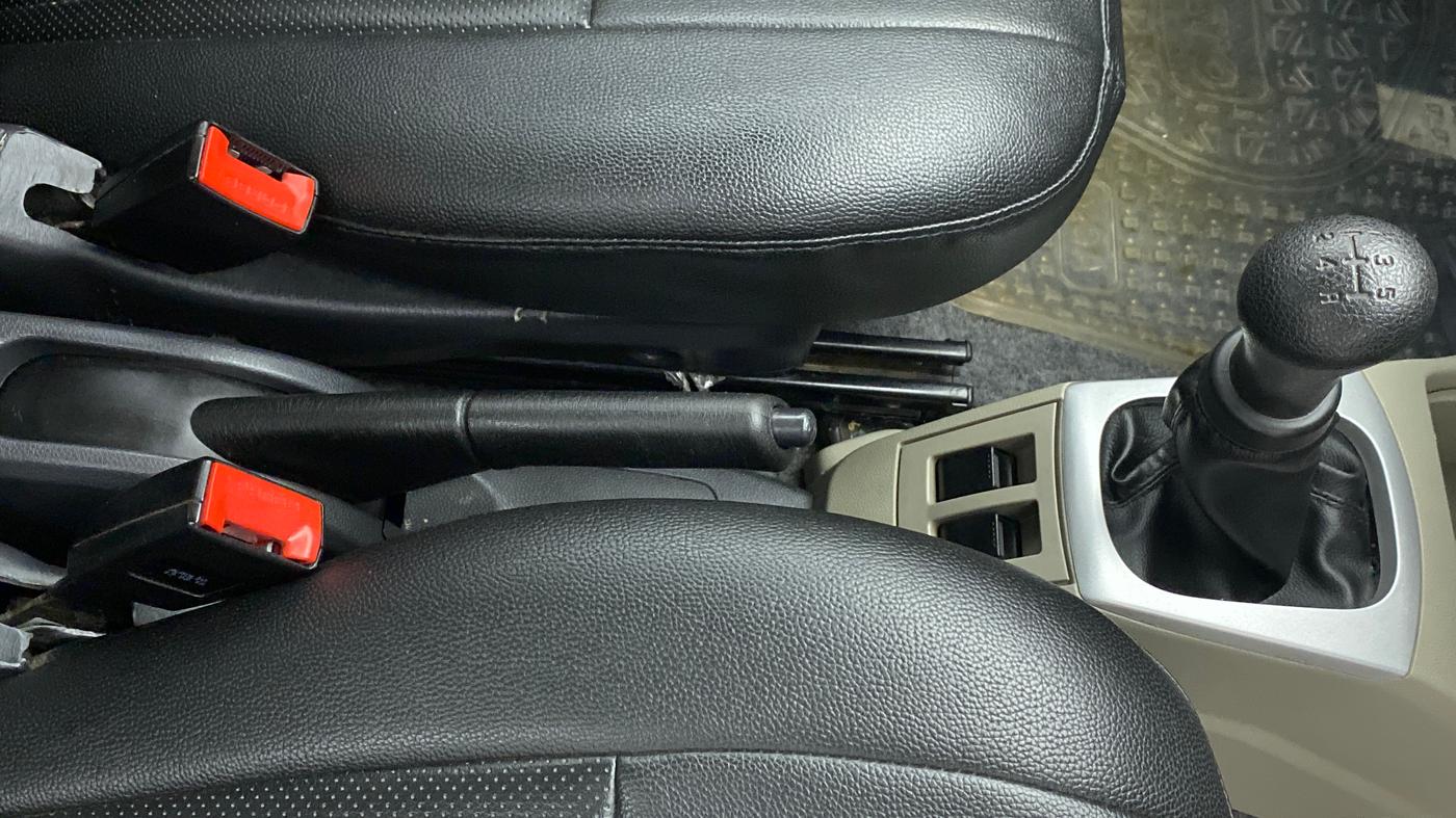 2018 Maruti Alto K10 VXI P, Petrol, Manual, 27,626 km, Gear Lever