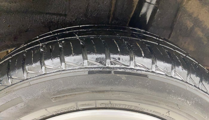 2020 Renault Kwid RXL 1.0, Petrol, Manual, 33,874 km, Left Rear Tyre Tread