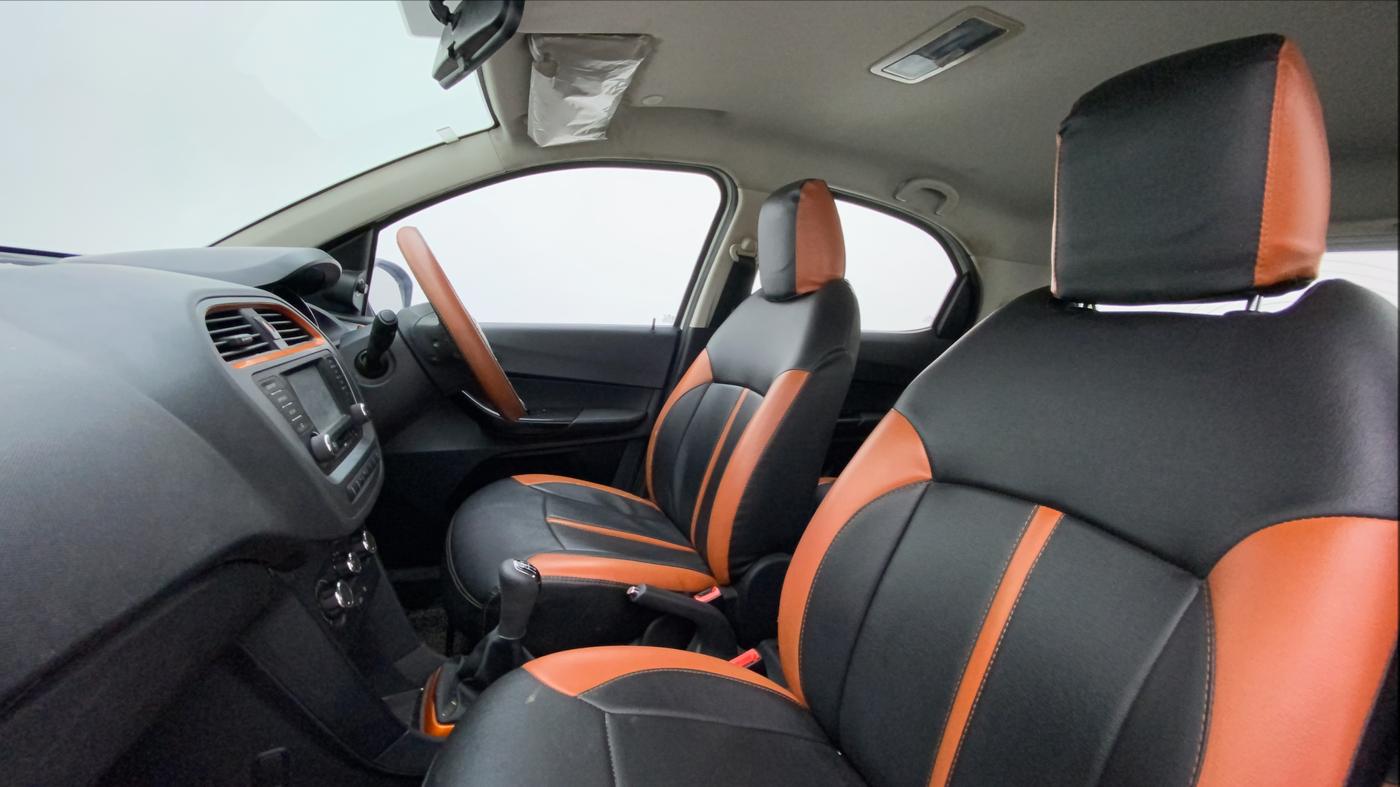 2018 Tata TIAGO NRG PETROL, Petrol, Manual, 58,160 km, Right Side Front Door Cabin