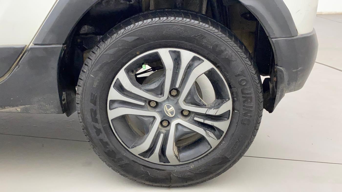 2018 Tata TIAGO NRG PETROL, Petrol, Manual, 58,160 km, Left Rear Wheel