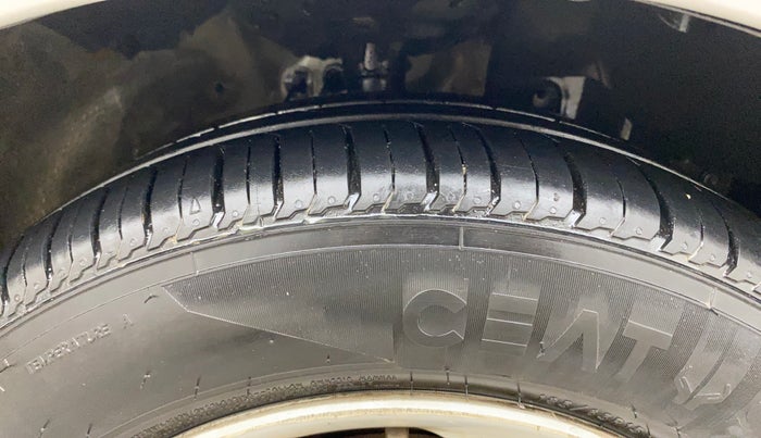 2016 Honda City 1.5L I-DTEC VX, Diesel, Manual, 1,23,739 km, Right Front Tyre Tread