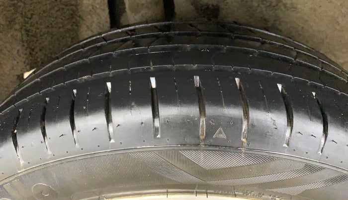 2021 Maruti Baleno ZETA CVT PETROL 1.2, Petrol, Automatic, 13,090 km, Right Rear Tyre Tread