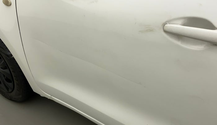 2018 Maruti Swift LXI, Petrol, Manual, 58,791 km, Front passenger door - Slightly dented