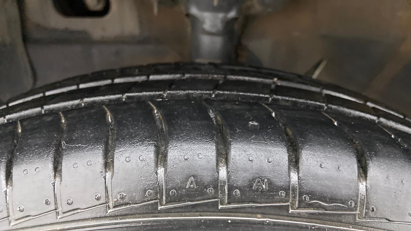 2019 Hyundai NEW SANTRO MAGNA, Petrol, Manual, 42,415 km, Left Front Tyre Tread