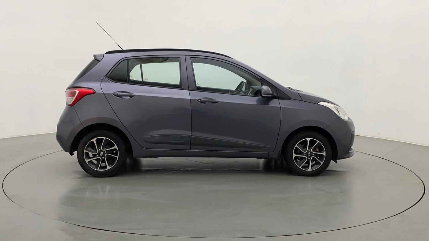 2017 Hyundai Grand i10 SPORTZ (O) AT 1.2 KAPPA VTVT, Petrol, Automatic, 13,546 km, Right Side