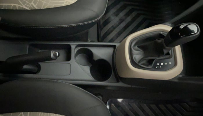 2017 Hyundai Grand i10 SPORTZ (O) AT 1.2 KAPPA VTVT, Petrol, Automatic, 13,546 km, Gear Lever