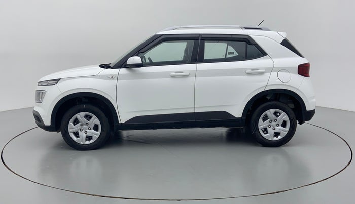 2021 Hyundai VENUE S 1.5 CRDI, Diesel, Manual, 12,764 km, Left Side