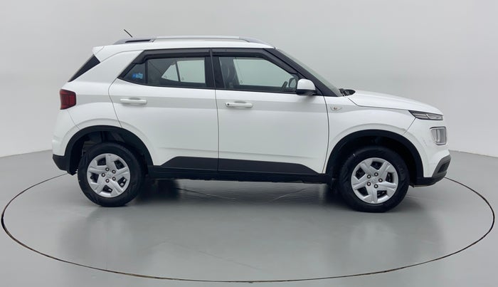 2021 Hyundai VENUE S 1.5 CRDI, Diesel, Manual, 12,764 km, Right Side View