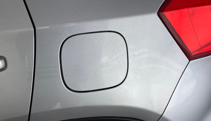 2018 Maruti Vitara Brezza ZDI PLUS AMT, Diesel, Automatic, 66,619 km, Left quarter panel - Minor scratches