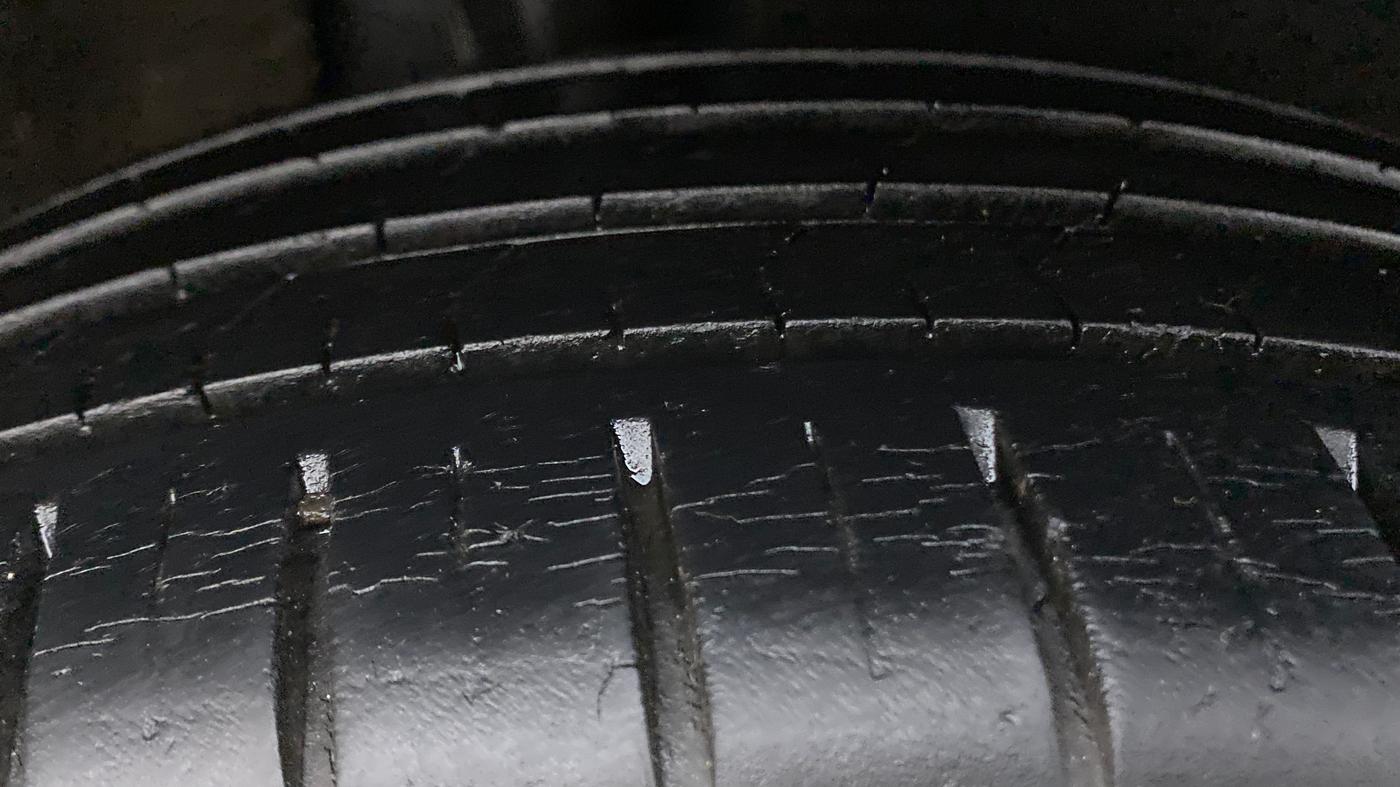 2017 Maruti Baleno RS 1.0 PETROL, Petrol, Manual, 43,330 km, Right Rear Tyre Tread