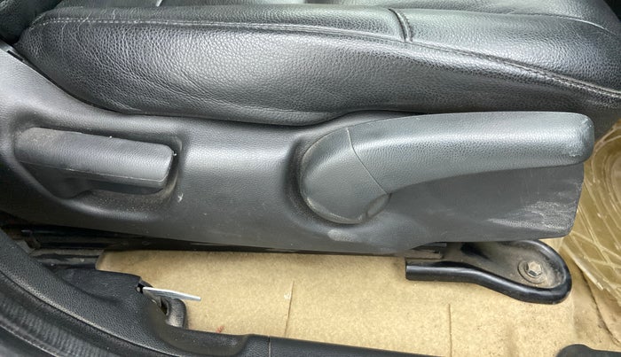 2014 Honda City SV MT DIESEL, Diesel, Manual, 86,449 km, Driver Side Adjustment Panel