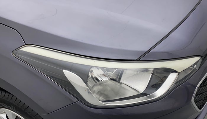 2016 Hyundai Elite i20 MAGNA 1.2, Petrol, Manual, 27,691 km, Right headlight - Minor scratches
