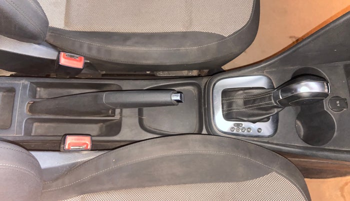 2016 Volkswagen Polo GT TSI AT, Petrol, Automatic, 1,29,201 km, Gear Lever