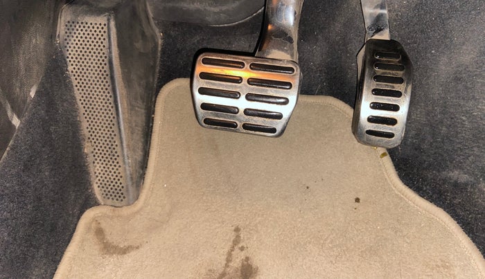 2016 Volkswagen Polo GT TSI AT, Petrol, Automatic, 1,29,201 km, Pedals