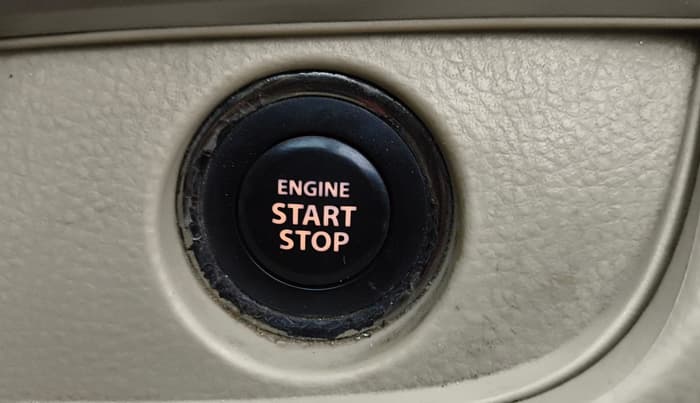2016 Maruti Ertiga ZDI + SHVS, Diesel, Manual, 83,784 km, Keyless Start/ Stop Button