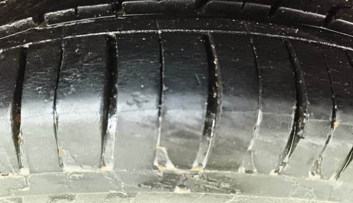 2016 Maruti Ertiga ZDI + SHVS, Diesel, Manual, 83,784 km, Left Rear Tyre Tread