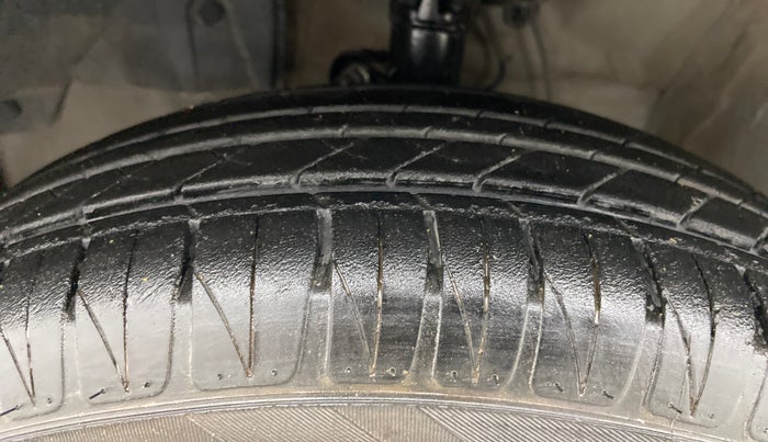 2014 Honda City 1.5L I-DTEC VX, Diesel, Manual, 98,940 km, Left Front Tyre Tread