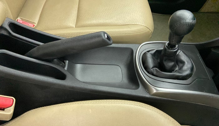2014 Honda City 1.5L I-DTEC VX, Diesel, Manual, 98,940 km, Gear Lever