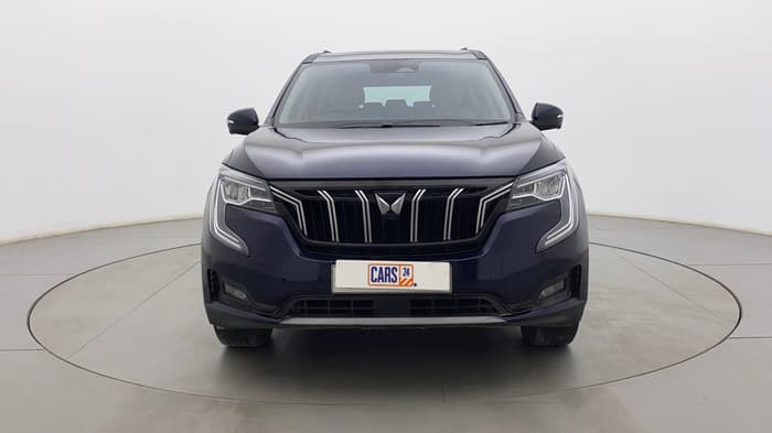 2022 Mahindra XUV700 AX 7 LUXURY P AT 7 STR, Petrol, Automatic, 50,045 km, Front