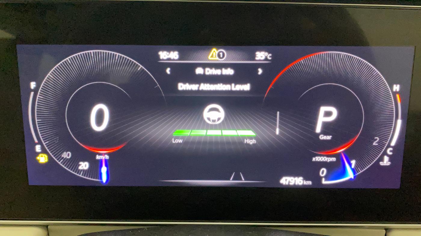 2022 Mahindra XUV700 AX 7 LUXURY P AT 7 STR, Petrol, Automatic, 50,045 km, Odometer Image