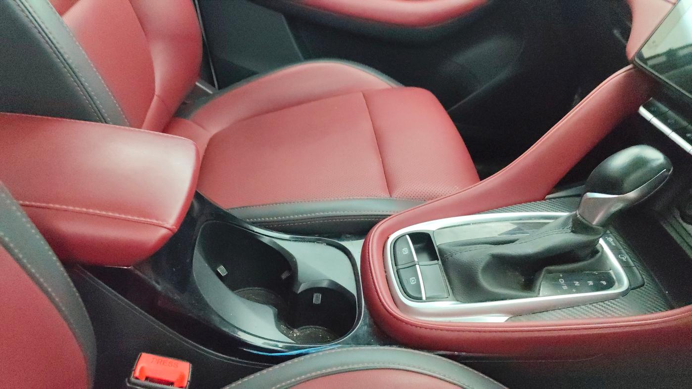 2022 MG ASTOR SAVVY 1.3 TURBO AT S RED, Petrol, Automatic, 23,216 km, Gear Lever