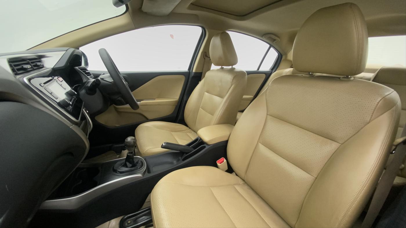2015 Honda City VX MT DIESEL, Diesel, Manual, 80,107 km, Right Side Front Door Cabin