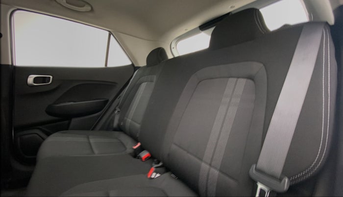 2019 Hyundai VENUE S MT 1.2 KAPPA, Petrol, Manual, 11,220 km, Right Side Rear Door Cabin View