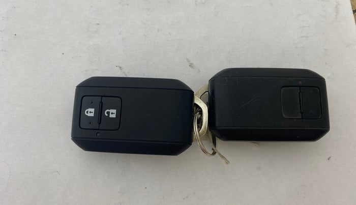 2019 Maruti Baleno ALPHA CVT PETROL 1.2, Petrol, Automatic, 63,898 km, Key Close Up