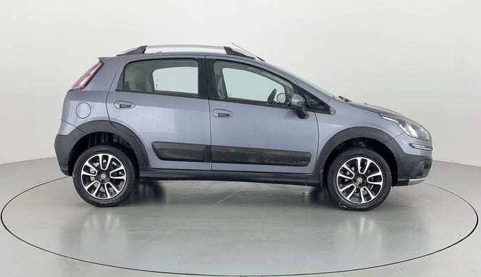 2018 Fiat URBAN CROSS EMOTION MULTIJET 1.3, Diesel, Manual, 26,932 km, Right Side View