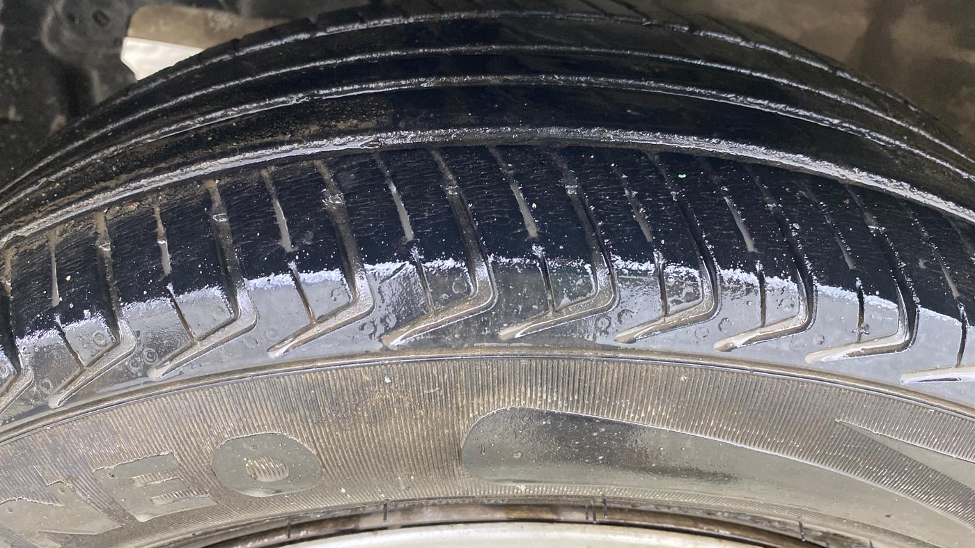 2022 Maruti New Wagon-R LXI CNG (O) 1.0, CNG, Manual, 48,919 km, Left Front Tyre Tread