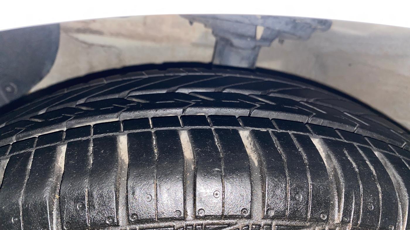 2015 Hyundai Xcent S 1.1 CRDI, Diesel, Manual, 66,545 km, Left Front Tyre Tread