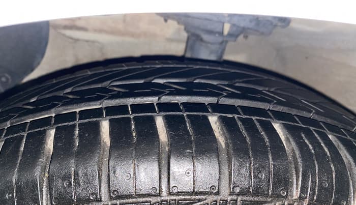 2015 Hyundai Xcent S 1.1 CRDI, Diesel, Manual, 66,545 km, Left Front Tyre Tread