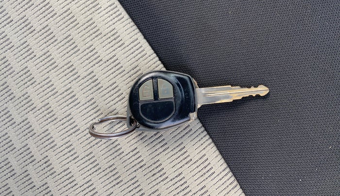 2021 Maruti Alto VXI PLUS, Petrol, Manual, 82,527 km, Key Close Up