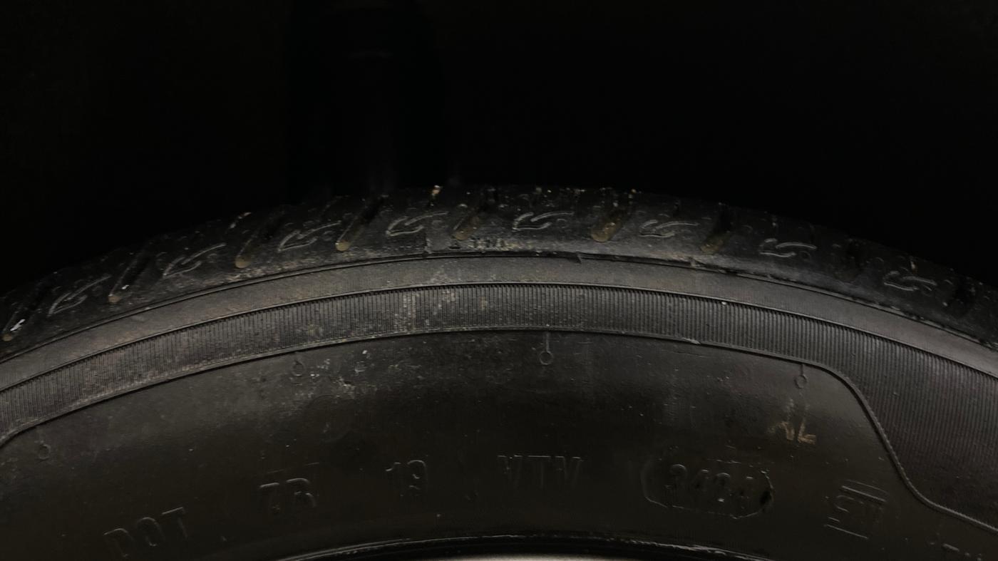 2018 Maruti Baleno ALPHA CVT PETROL 1.2, Petrol, Automatic, 61,605 km, Right Rear Tyre Tread