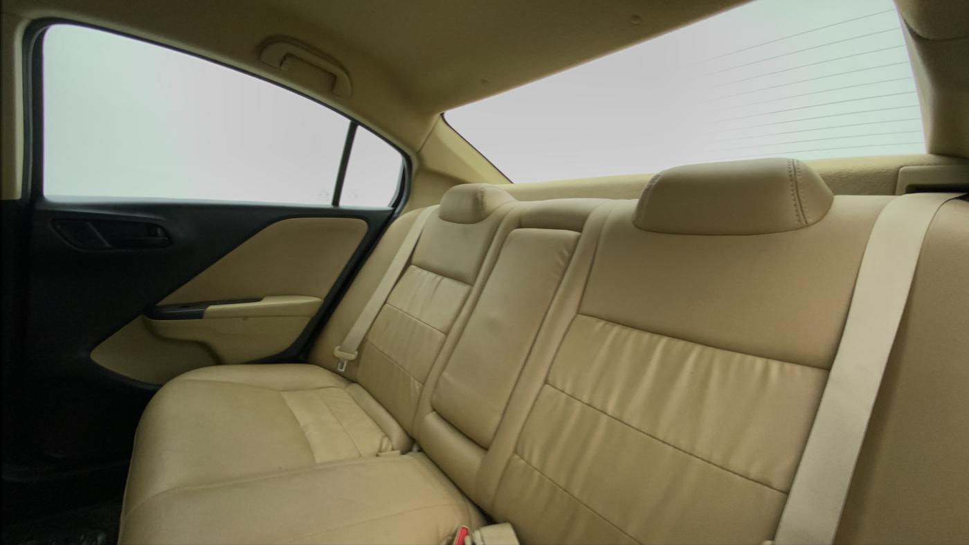2014 Honda City SV MT PETROL, Petrol, Manual, 63,200 km, Right Side Rear Door Cabin
