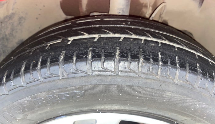 2019 Tata Tiago XZA PETROL, Petrol, Automatic, 45,133 km, Right Front Tyre Tread