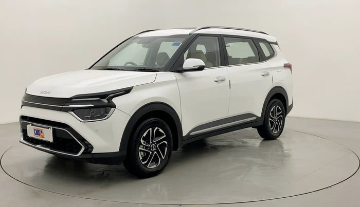 2022 KIA CARENS LUXURY PLUS 1.4G MT 6STR, Petrol, Manual, 3,084 km, Left Front Diagonal