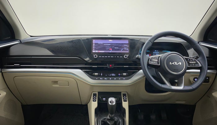 2022 KIA CARENS LUXURY PLUS 1.4G MT 6STR, Petrol, Manual, 3,084 km, Dashboard