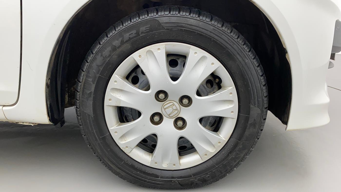 2016 Honda Brio S MT, Petrol, Manual, 36,470 km, Right Front Wheel