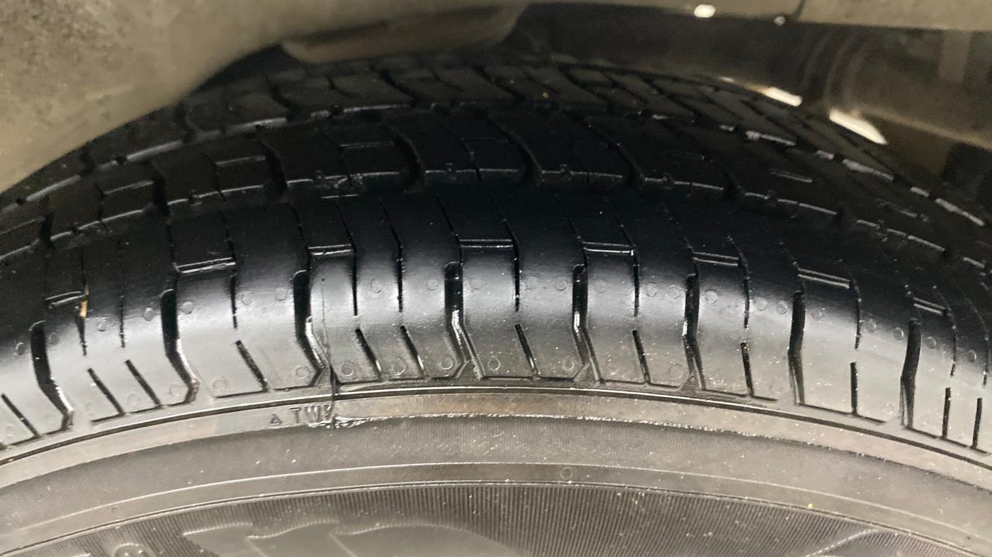 2013 Maruti A Star VXI (ABS) AT, Petrol, Automatic, 29,903 km, Left Rear Tyre Tread