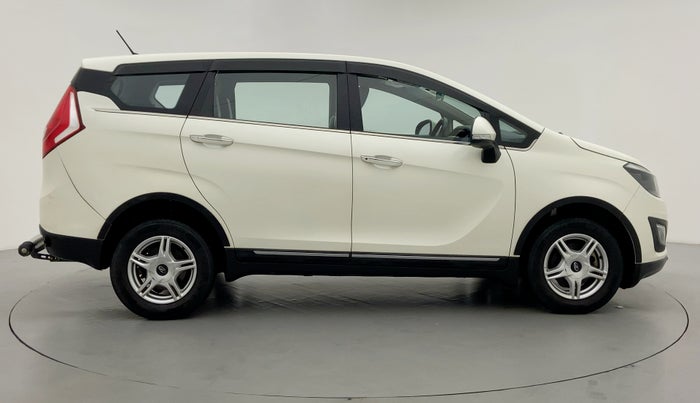 2018 Mahindra MARAZZO M6 7 STR, Diesel, Manual, 21,547 km, Right Side View