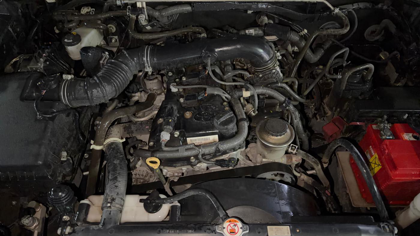2019 Toyota Fortuner 2.7 4X2 AT, Petrol, Automatic, 24,901 km, Engine View