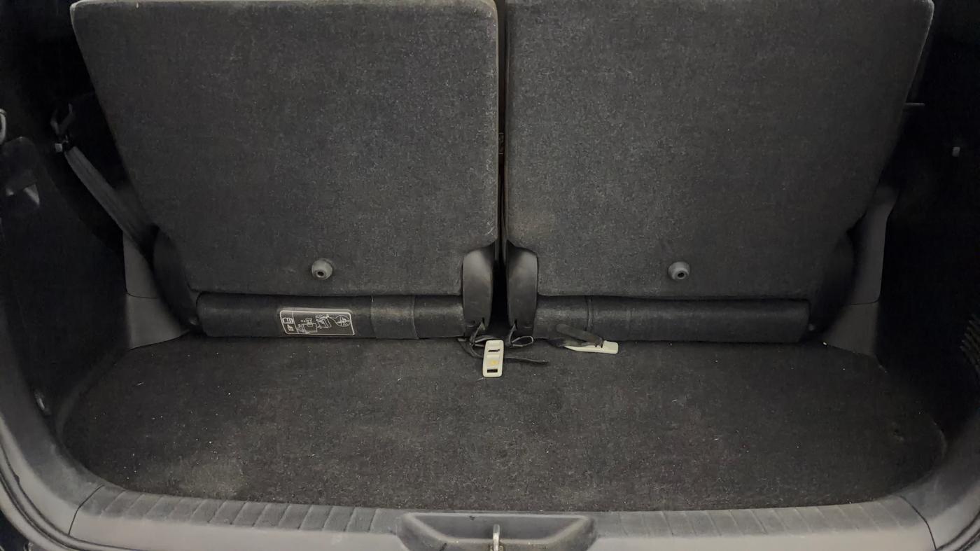 2019 Toyota Fortuner 2.7 4X2 AT, Petrol, Automatic, 24,901 km, Boot Inside