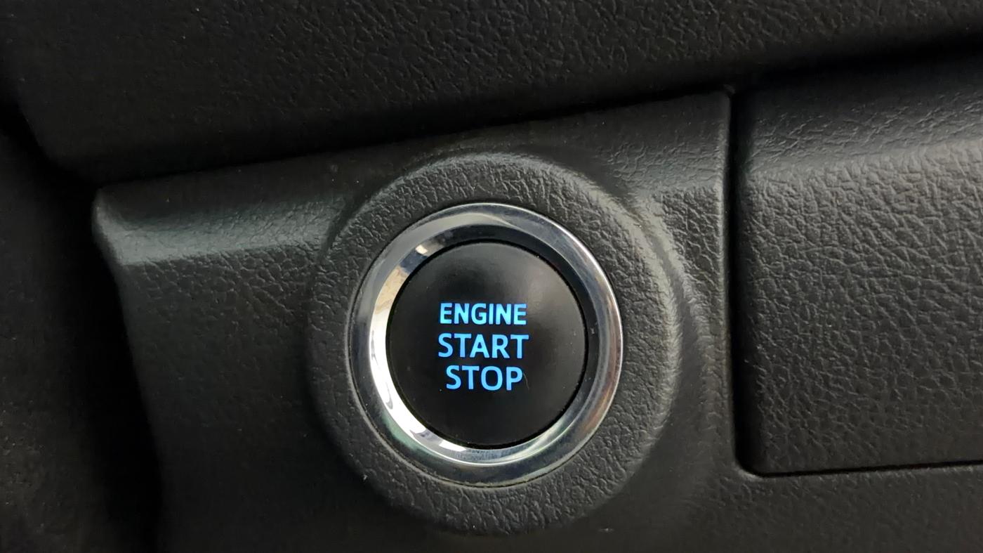 2019 Toyota Fortuner 2.7 4X2 AT, Petrol, Automatic, 24,901 km, Keyless Start/ Stop Button