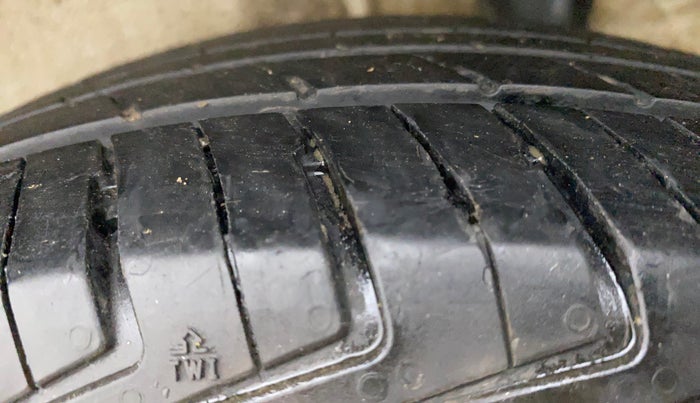 2021 Maruti New Wagon-R LXI CNG (O) 1.0, CNG, Manual, 43,030 km, Left Rear Tyre Tread