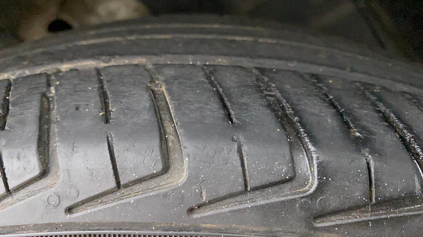 2021 Maruti New Wagon-R LXI CNG (O) 1.0, CNG, Manual, 43,030 km, Right Front Tyre Tread