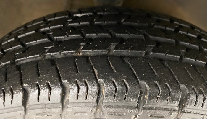 2018 Maruti Alto K10 VXI P, Petrol, Manual, 6,378 km, Right Front Tyre Tread