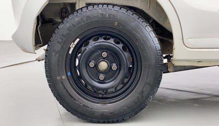 2013 Maruti Alto 800 LXI, Petrol, Manual, 66,158 km, Right Rear Wheel