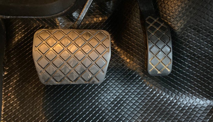 2019 Volkswagen Vento 1.2 TSI HIGHLINE PLUS AT, Petrol, Automatic, 24,046 km, Pedals